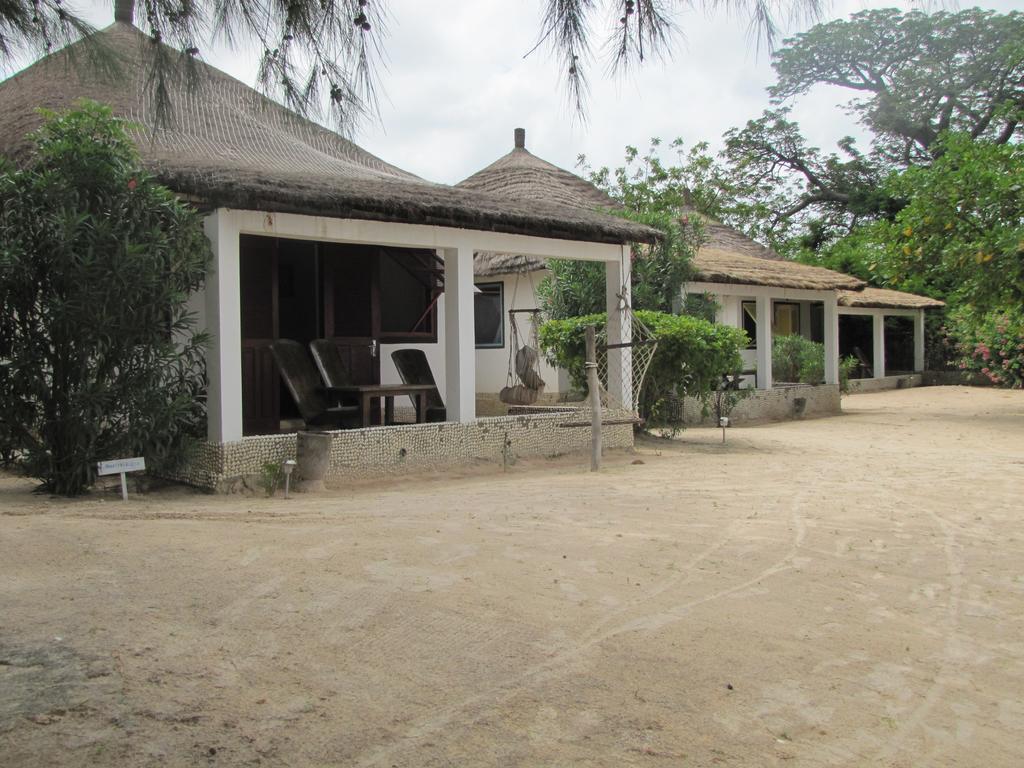 Bazouk Du Saloum Ecolodge Mar Lodj Room photo